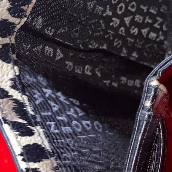 NWOT Kate Spade bi-fold wallet.Grove Street Leopard print. Black / Brown - Picture 10 of 16